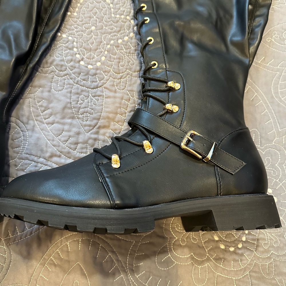 Shoedazzle Phyllida Black Tall Flat Boot NWOT Size 11 - Picture 2 of 11